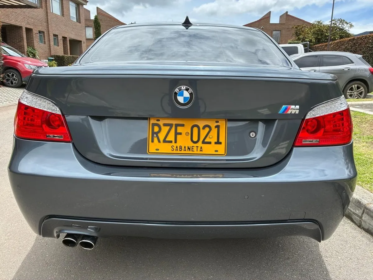 BMW M 2010 Gris Cota