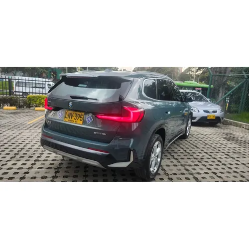 BMW X1 2023 Verde Bogotá