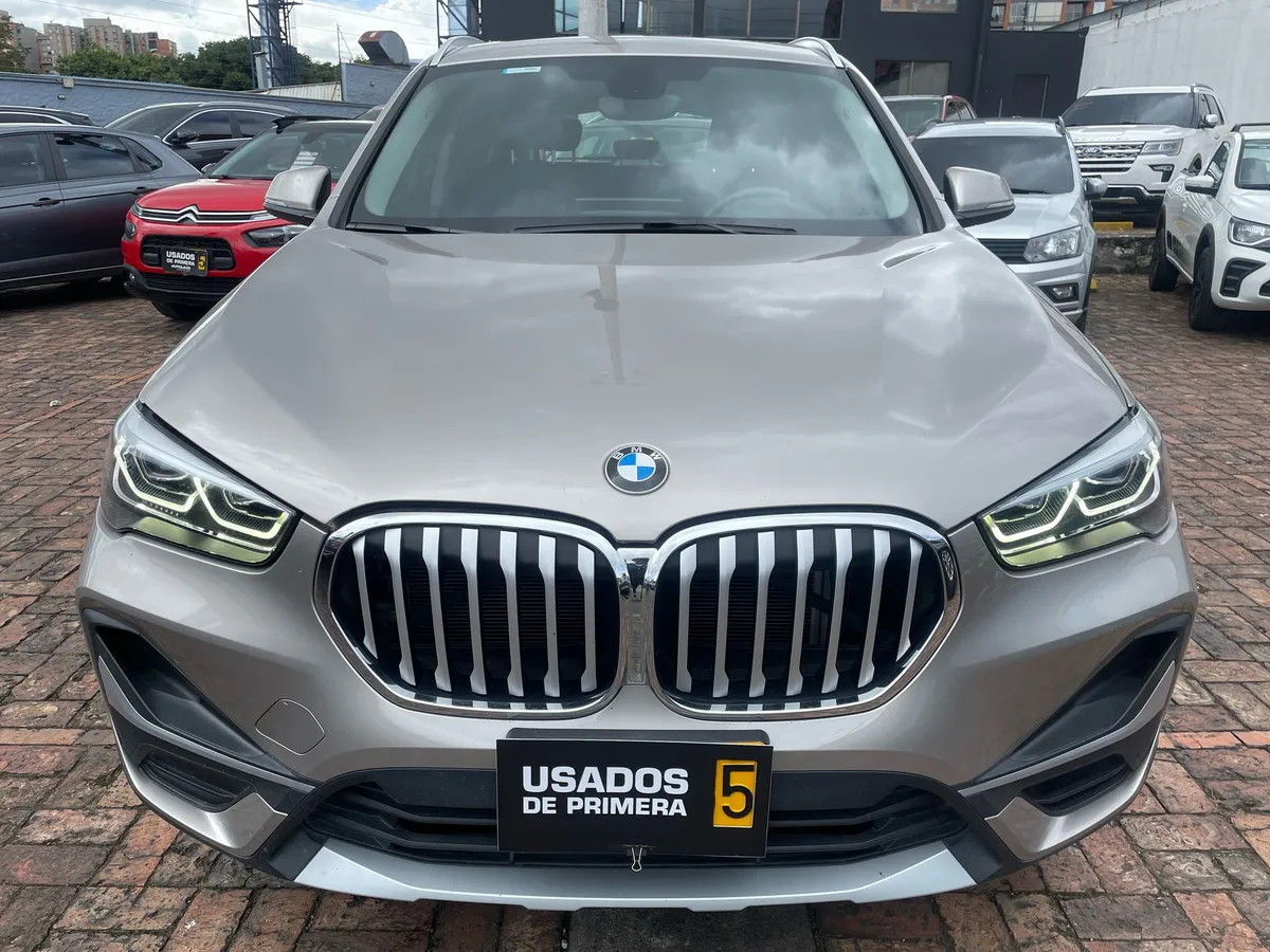 BMW X1 2022 Dorado Bogotá