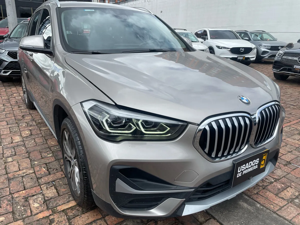 BMW X1 2022 Dorado Bogotá