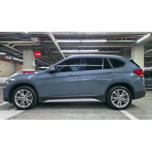 BMW X1 2022 Azul Bogotá