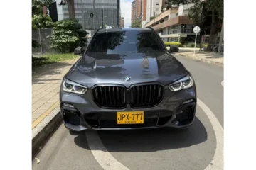BMW X5 4.4 M50i performance