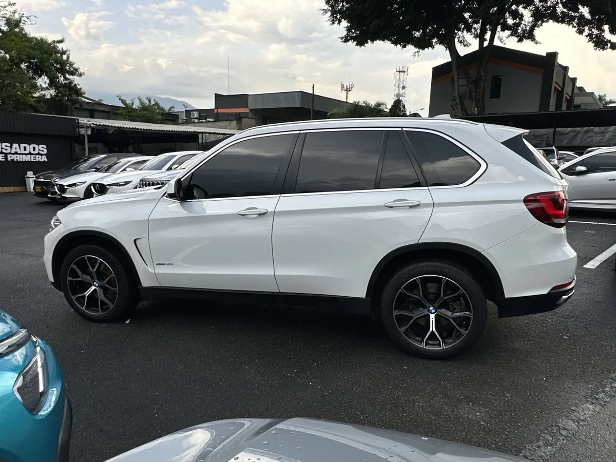 BMW X5 2017 Blanco Medellín