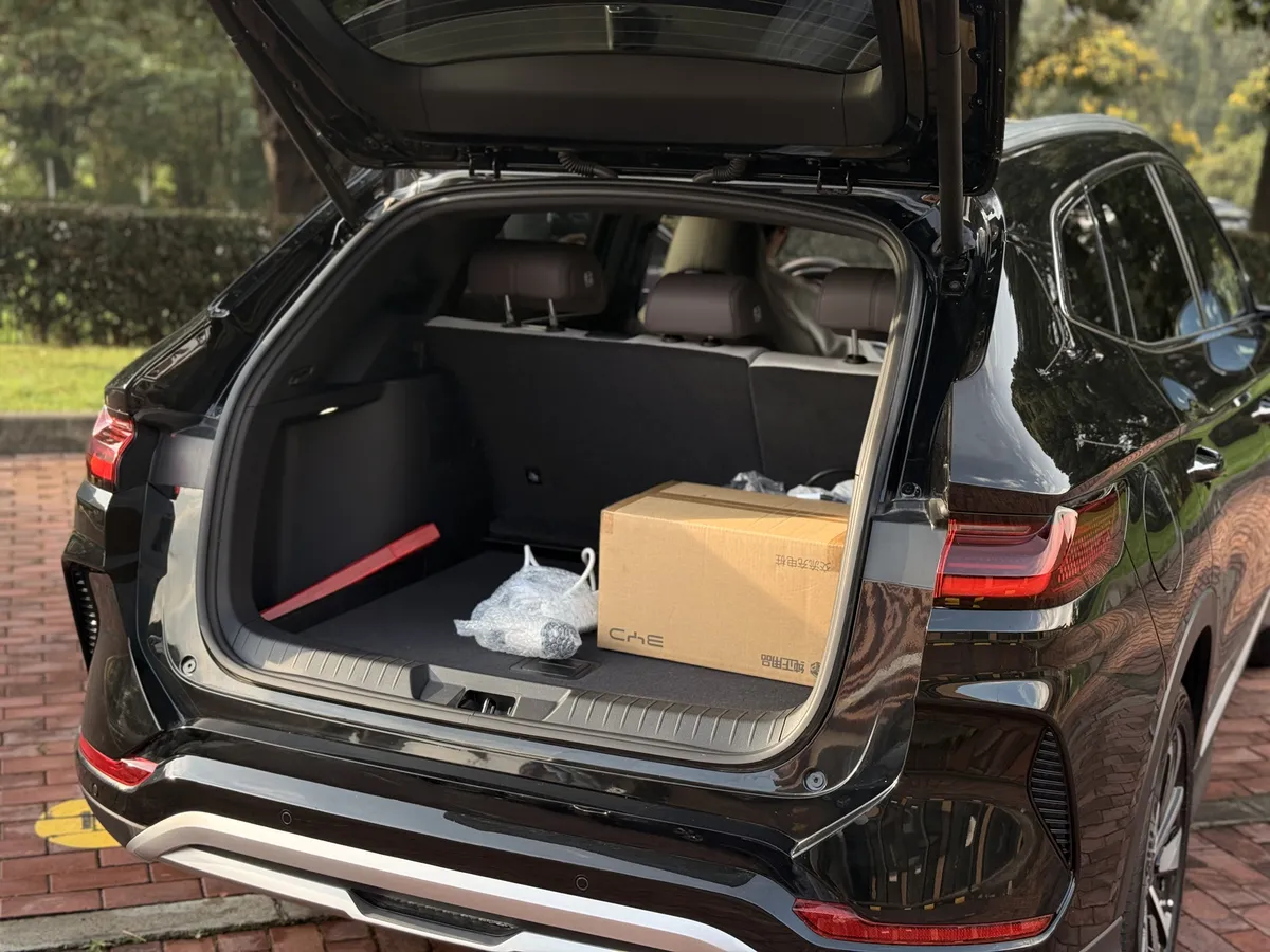 BYD Song Plus 2025 Negro Cota