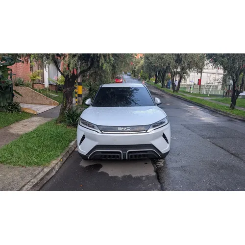 BYD Yuan Up 2026 Plateado Medellín