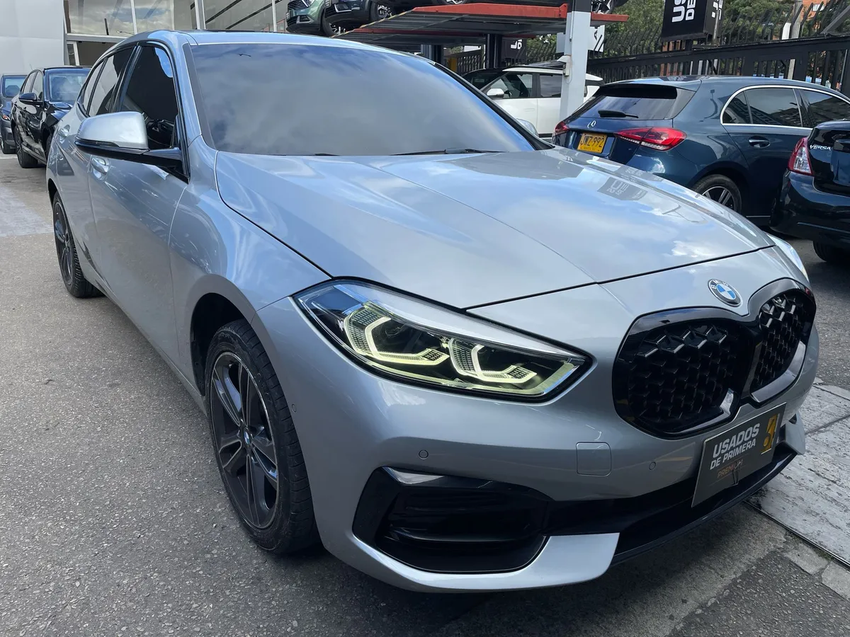 BMW 118i 2020 Plateado Bogotá