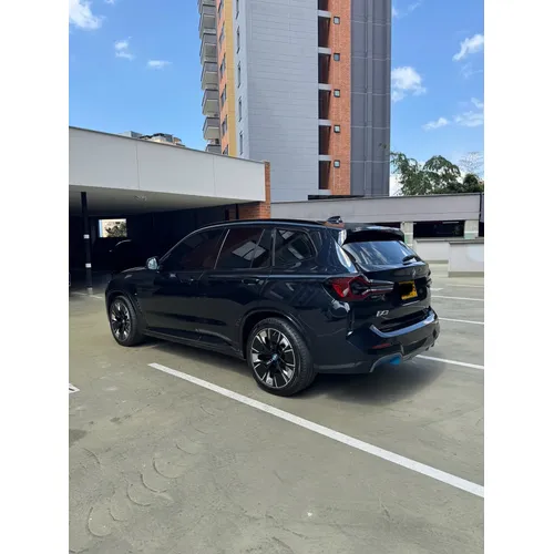 BMW iX3 2024 Negro Envigado