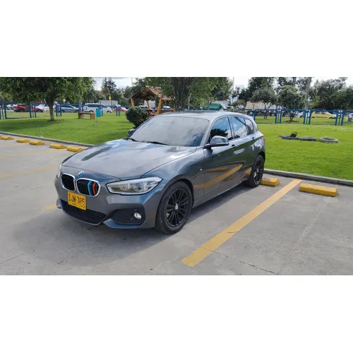 BMW 120i 2016 Gris Bogotá