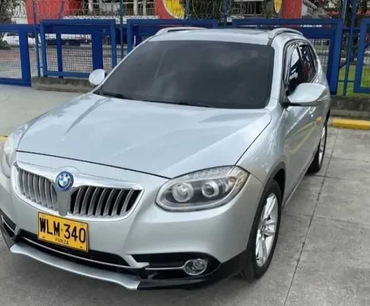 Brilliance V5 1.5 Deluxe blanco1