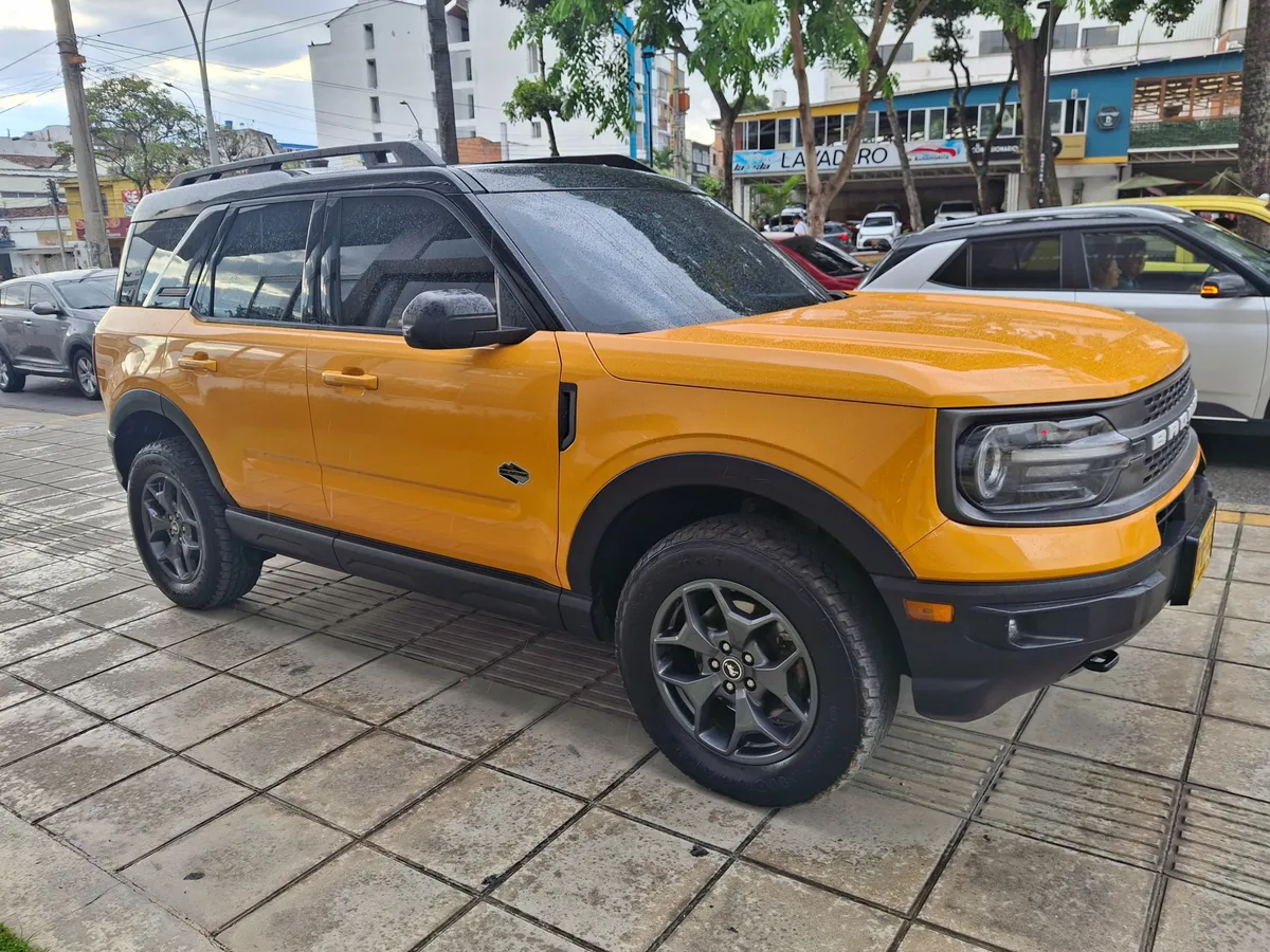 Ford Bronco 2021 Naranja Bucaramanga