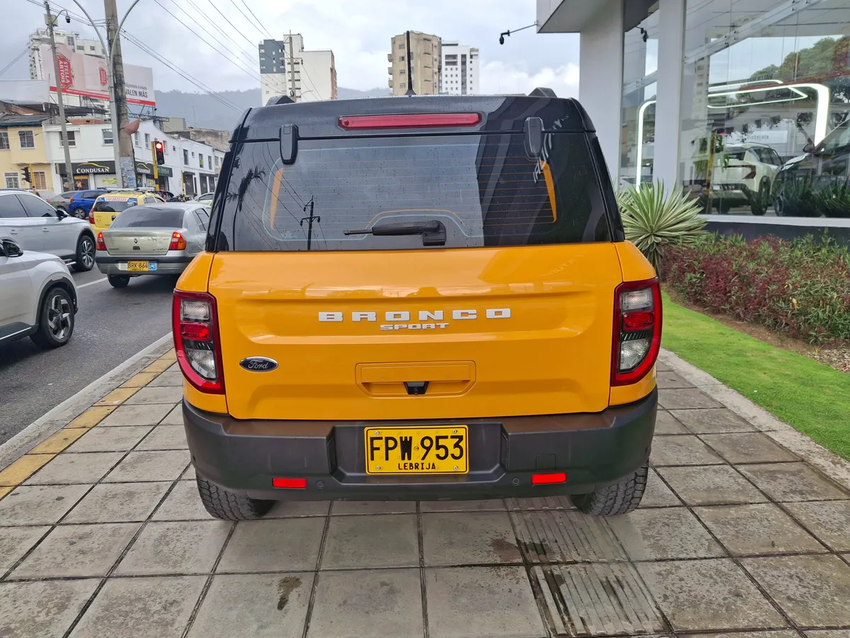 Ford Bronco 2021 Naranja Bucaramanga