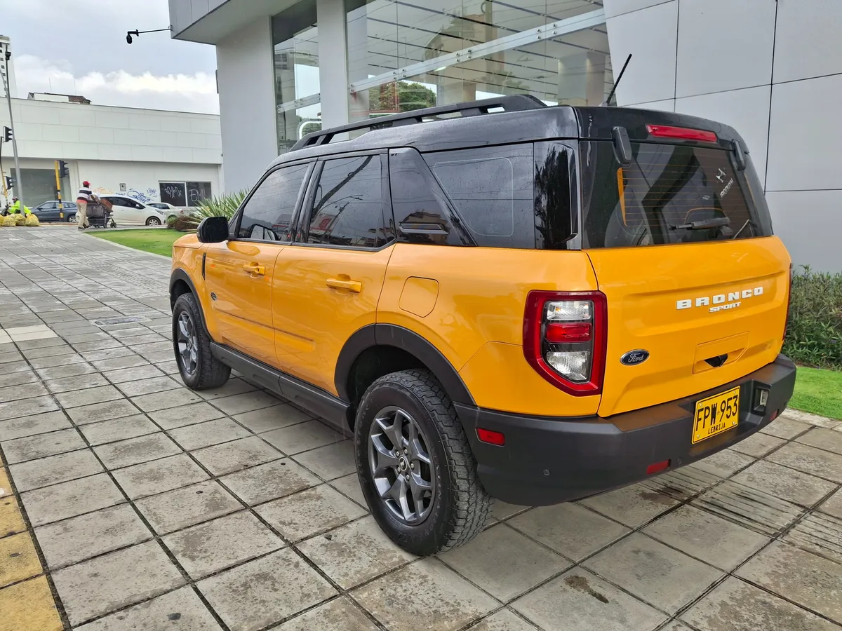 Ford Bronco 2021 Naranja Bucaramanga