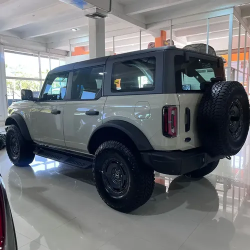 Ford Bronco 2025 Rojo Bogotá
