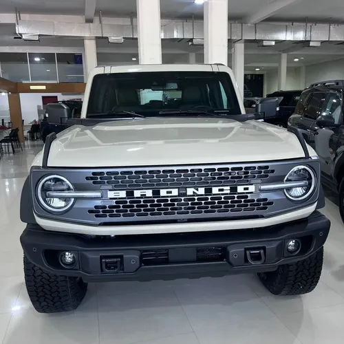 Ford Bronco 2025 Rojo Bogotá