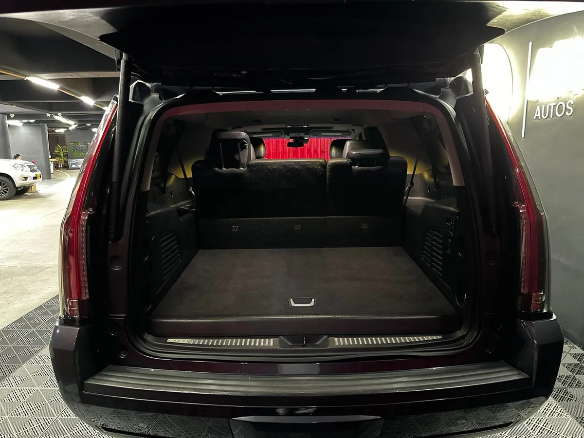 Cadillac Escalade 2019 Gris Medellín