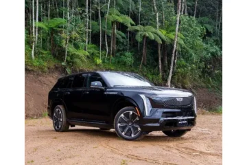 Cadillac Escalade Iq Sport 2