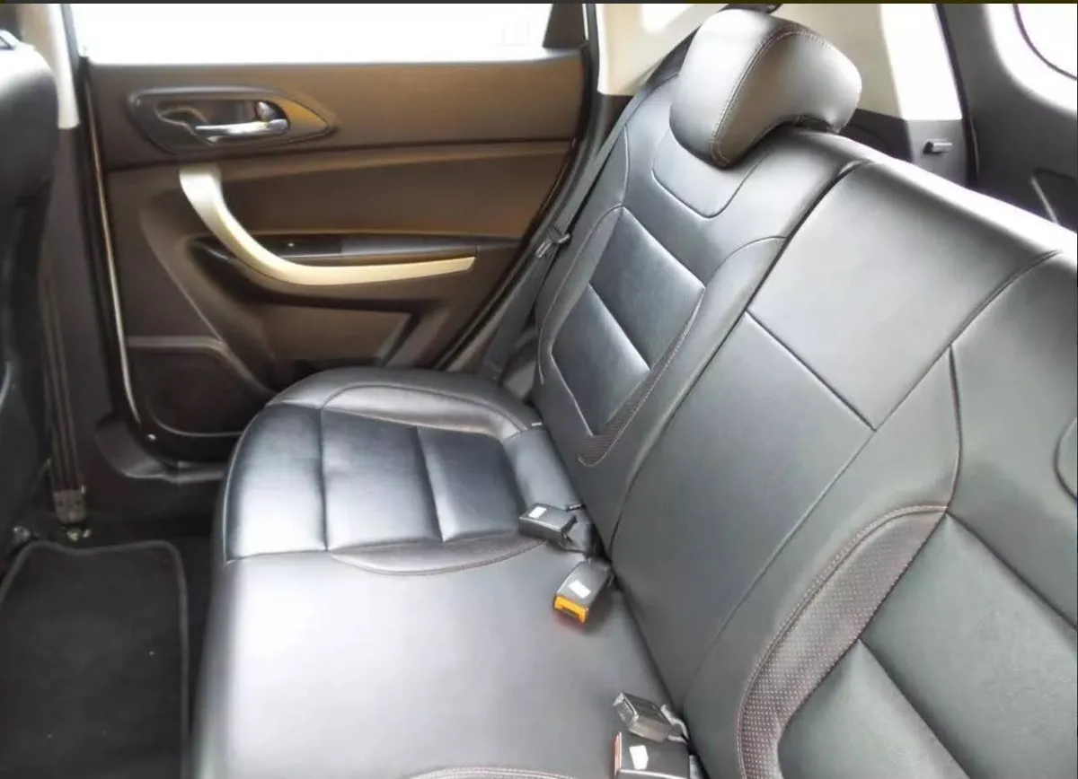 Changan CS 35 2016 Blanco Mosquera