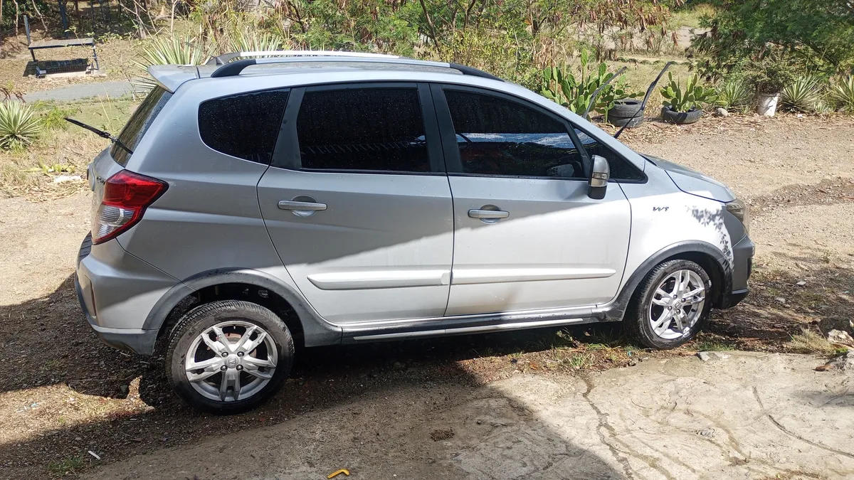 Changan CX 20 2016 Plateado Cali