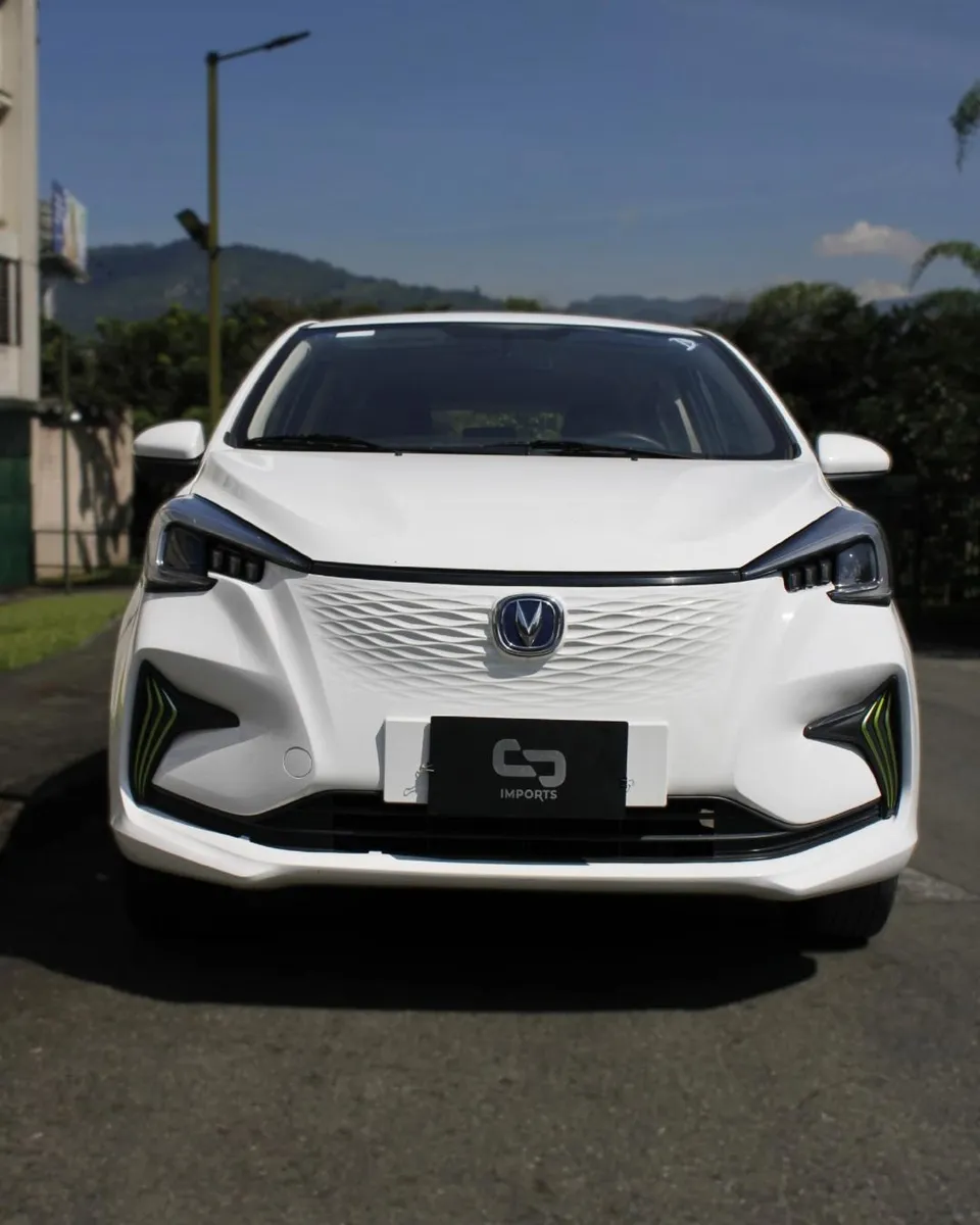 Changan E-STAR 2023 Blanco Medellín