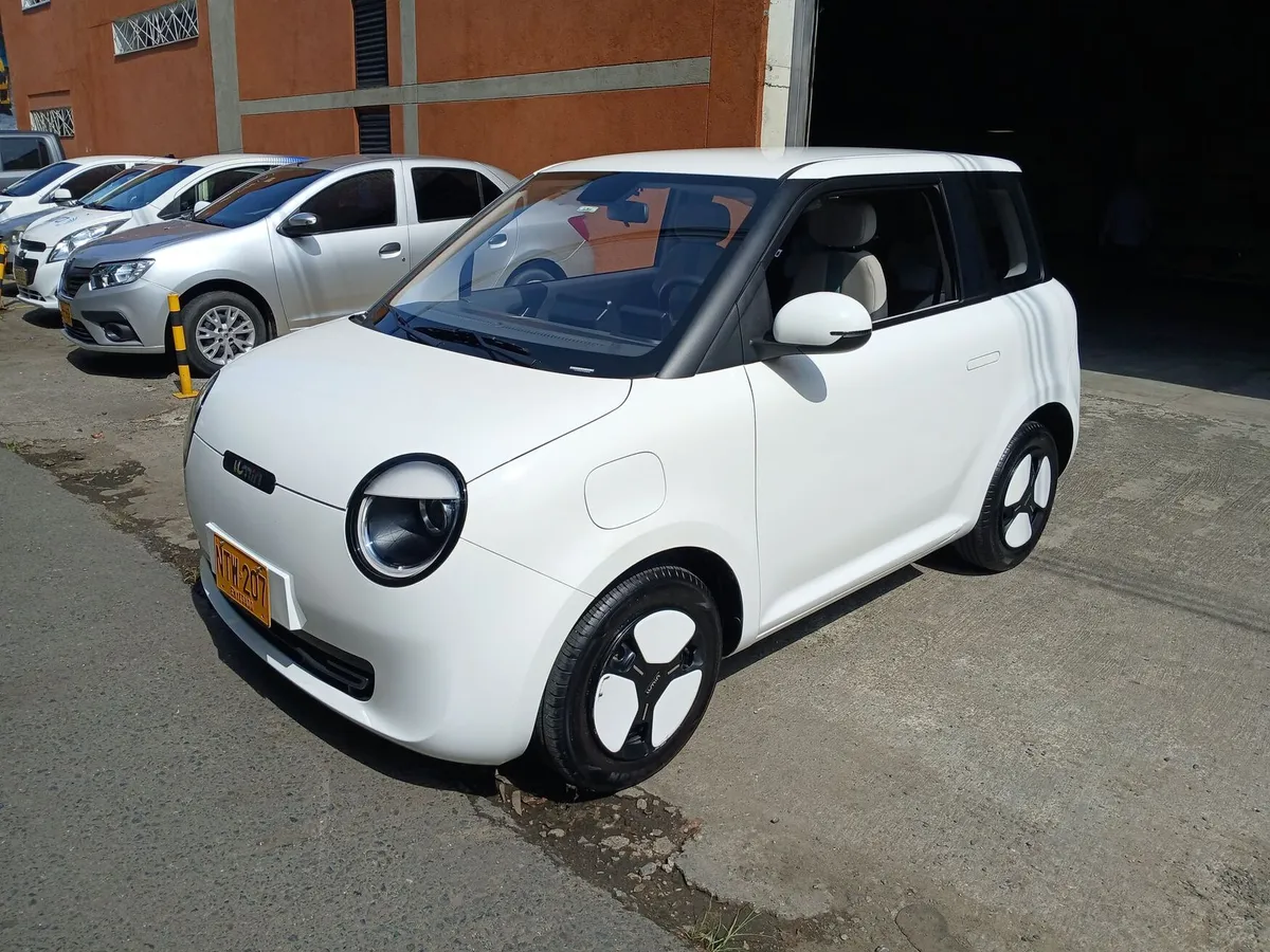 Changan Lumin 2024 Blanco Medellín