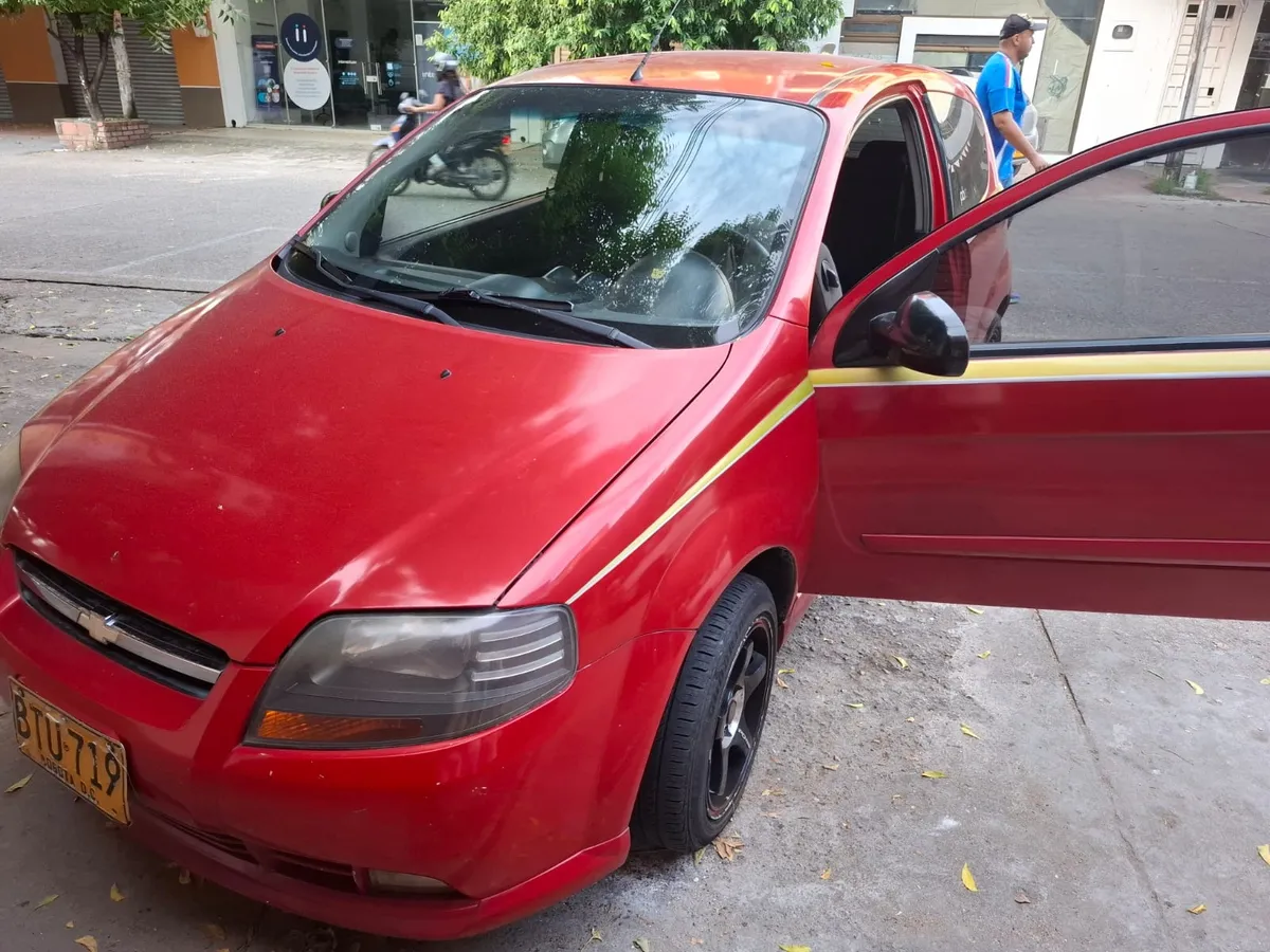 Chevrolet Aveo 2006 Rojo Honda