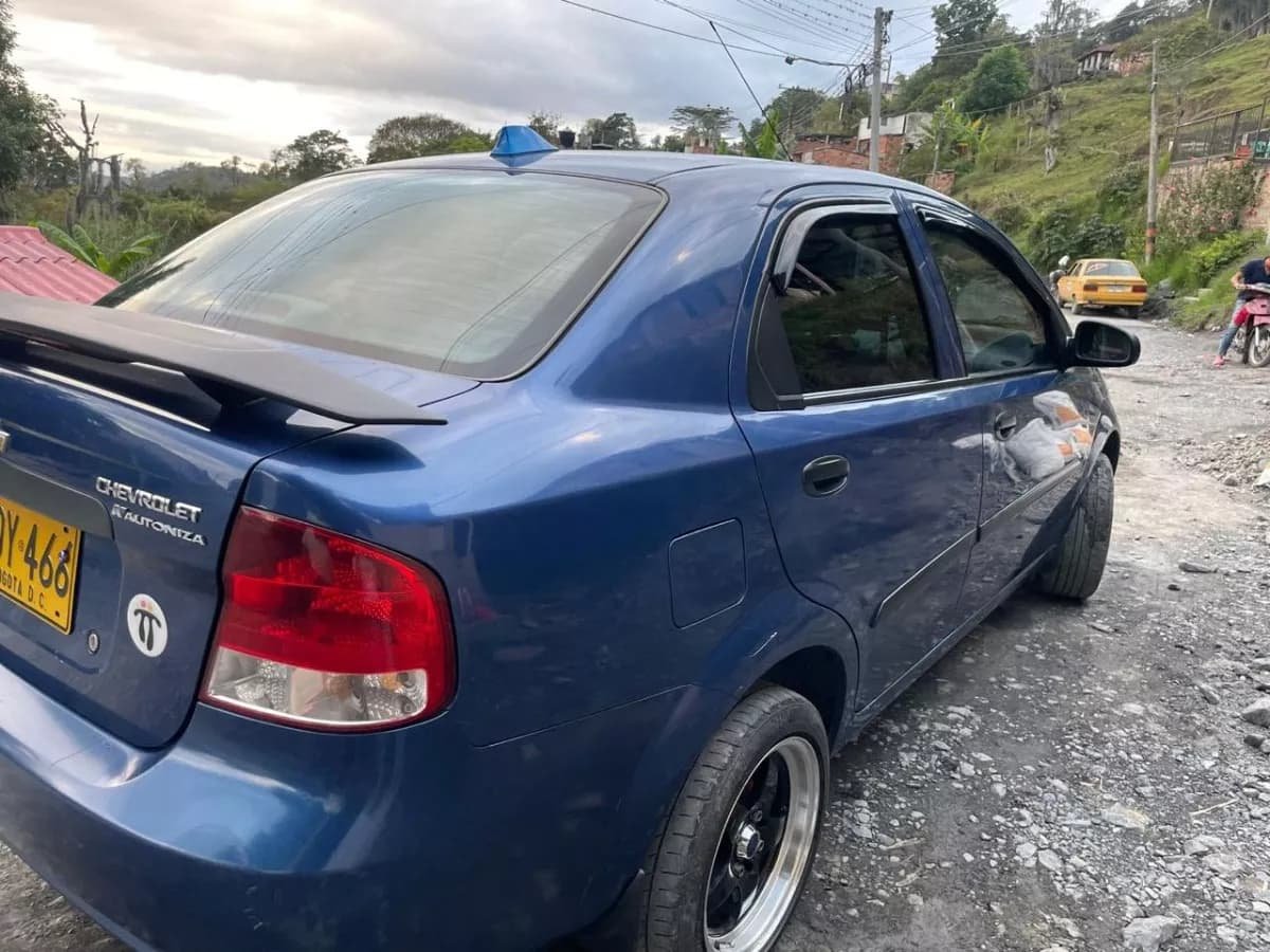 Chevrolet Aveo 1.5 Family modelo 2011