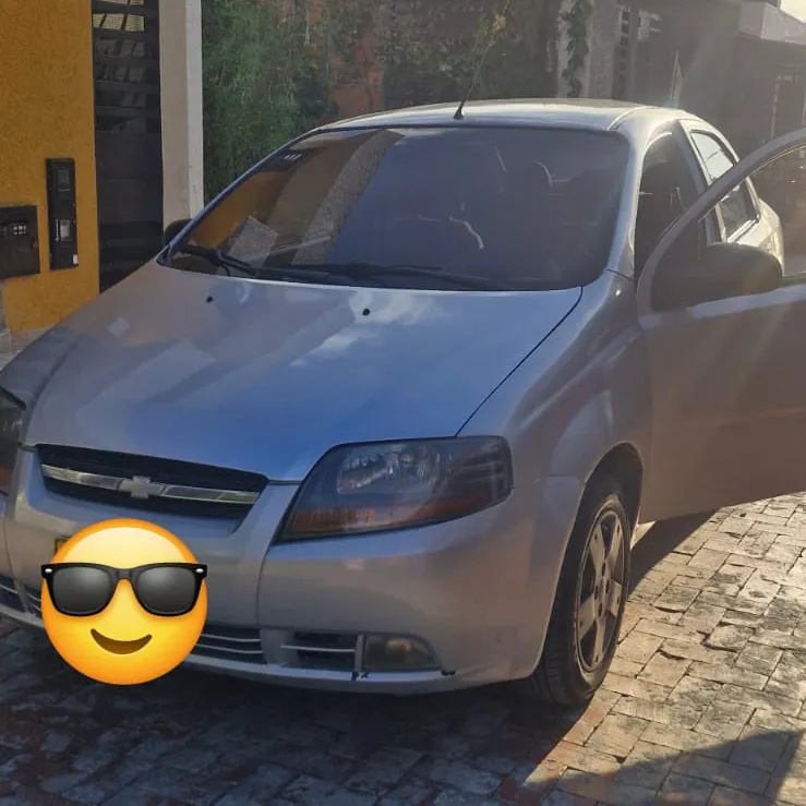 Chevrolet Aveo 2010 Plateado Espinal