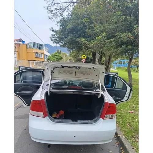 Chevrolet Aveo 2012 Blanco Bogotá