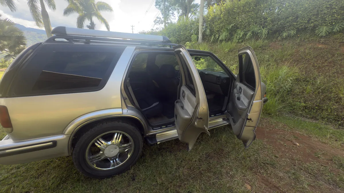 Chevrolet Blazer 1998 Gris Bello