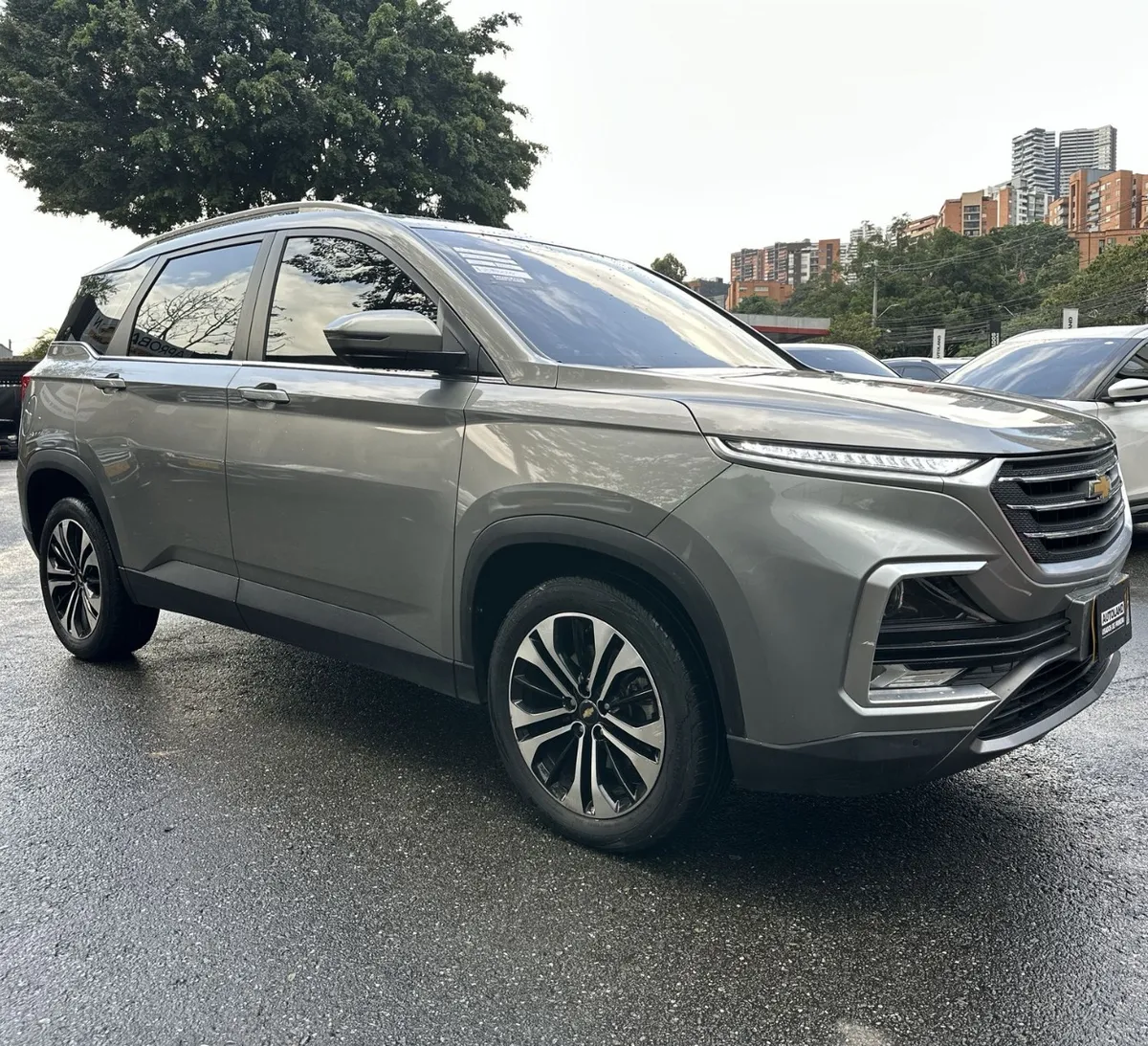 Chevrolet Captiva 2022 Gris Medellín