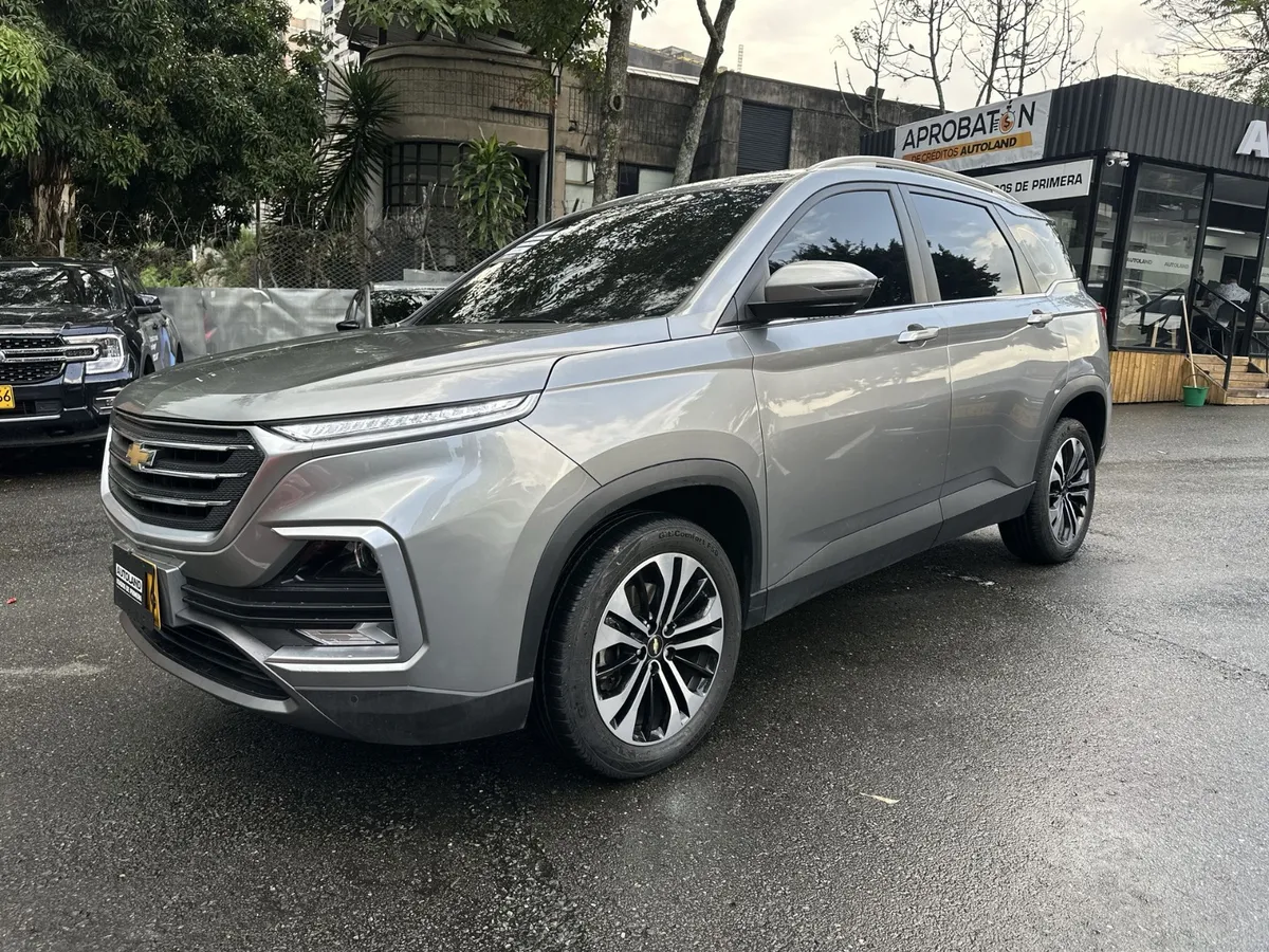 Chevrolet Captiva 2022 Gris Medellín