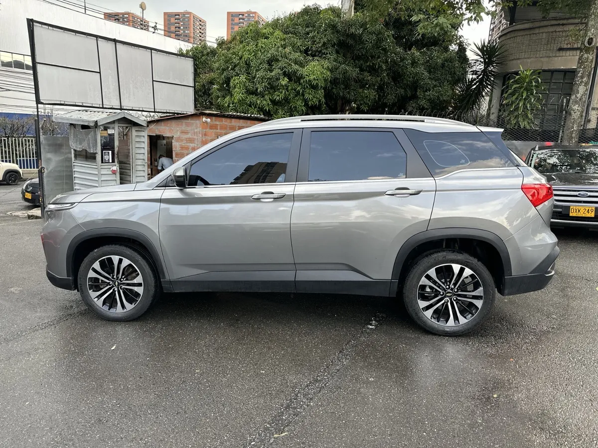 Chevrolet Captiva 2022 Gris Medellín