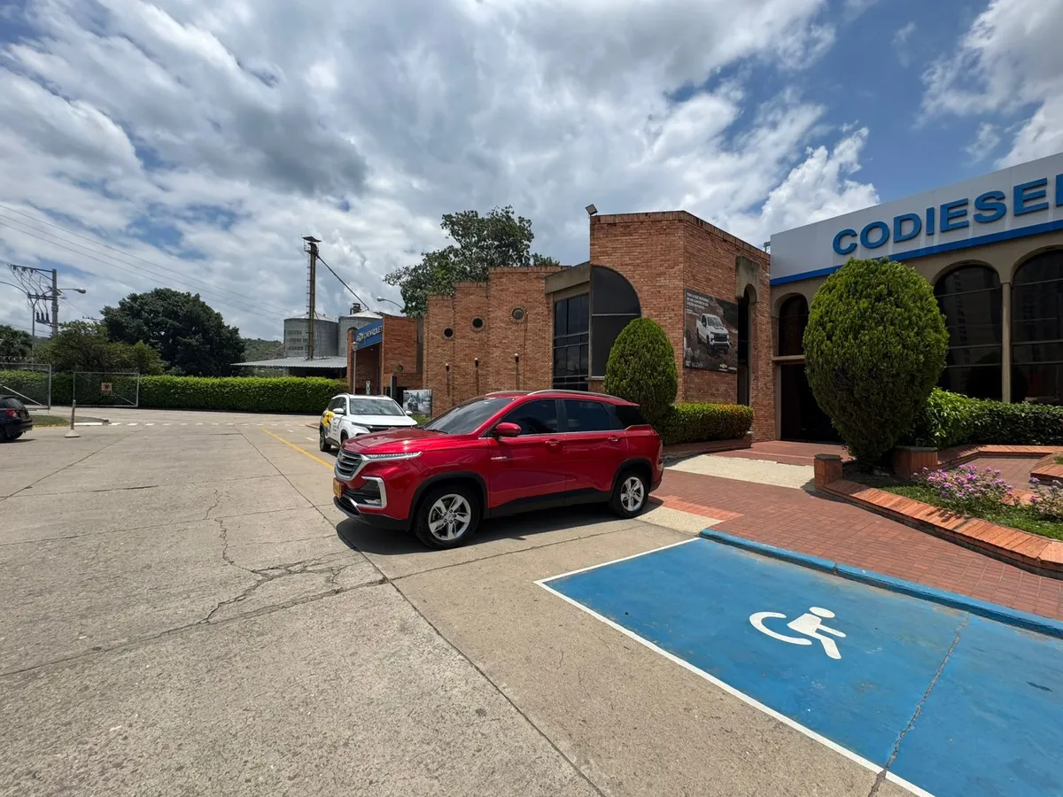 Chevrolet Captiva 2021 Rojo Girón