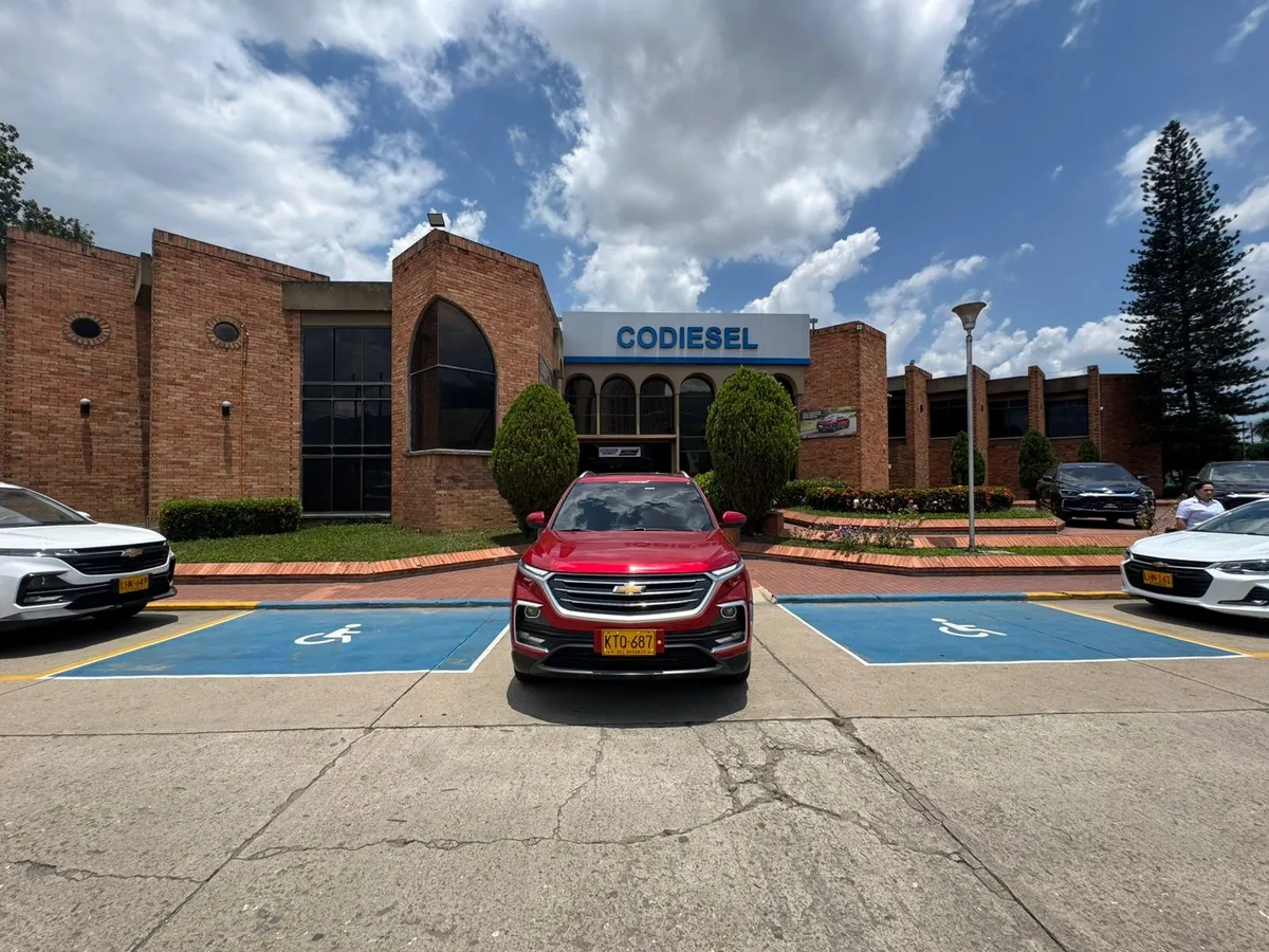 Chevrolet Captiva 2021 Rojo Girón