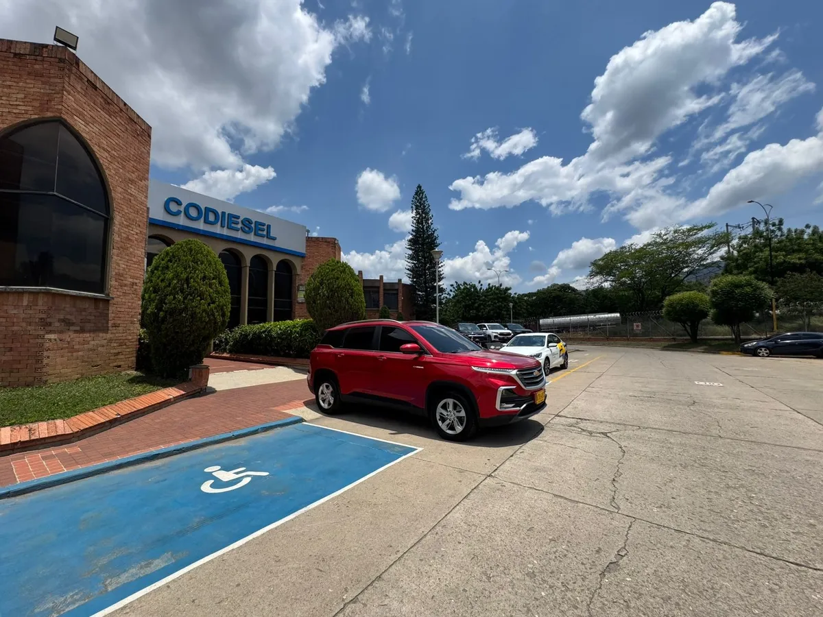 Chevrolet Captiva 2021 Rojo Girón