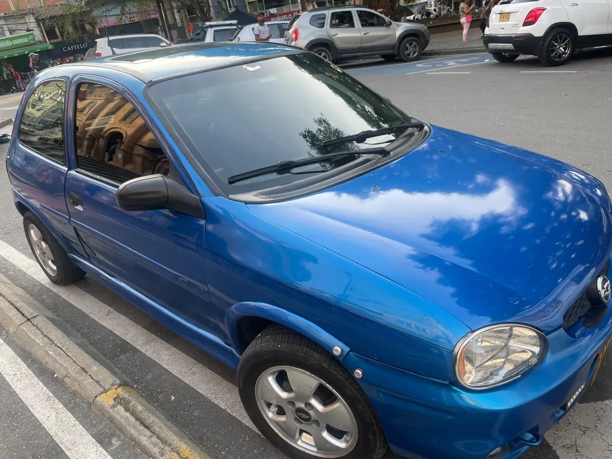 Chevrolet Corsa 2004 Azul Bello