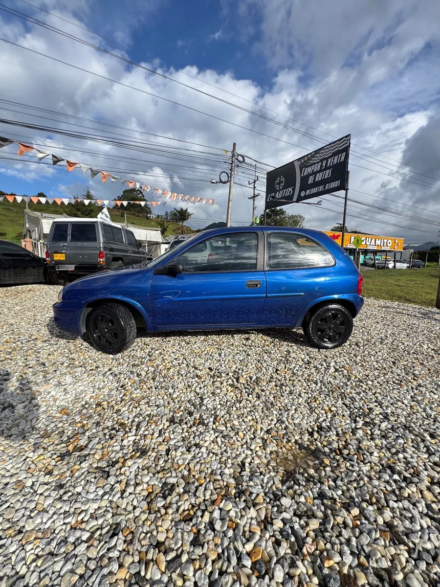 Chevrolet Corsa 2005 Azul La Ceja