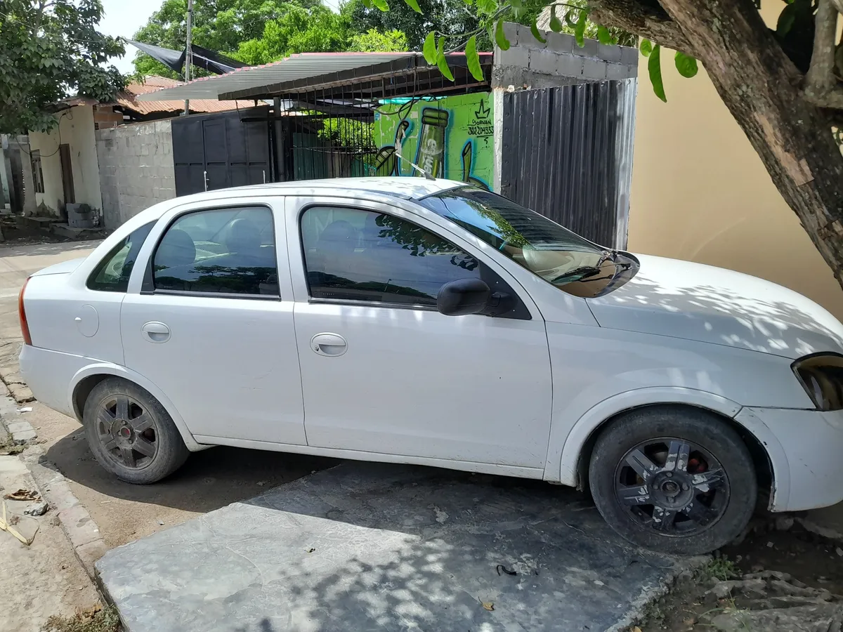 Chevrolet Corsa 2005 Blanco Río Viejo