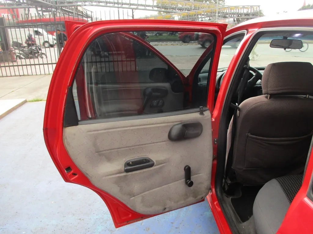 Chevrolet Corsa Wind 1400cc Mt 2006 Rojo