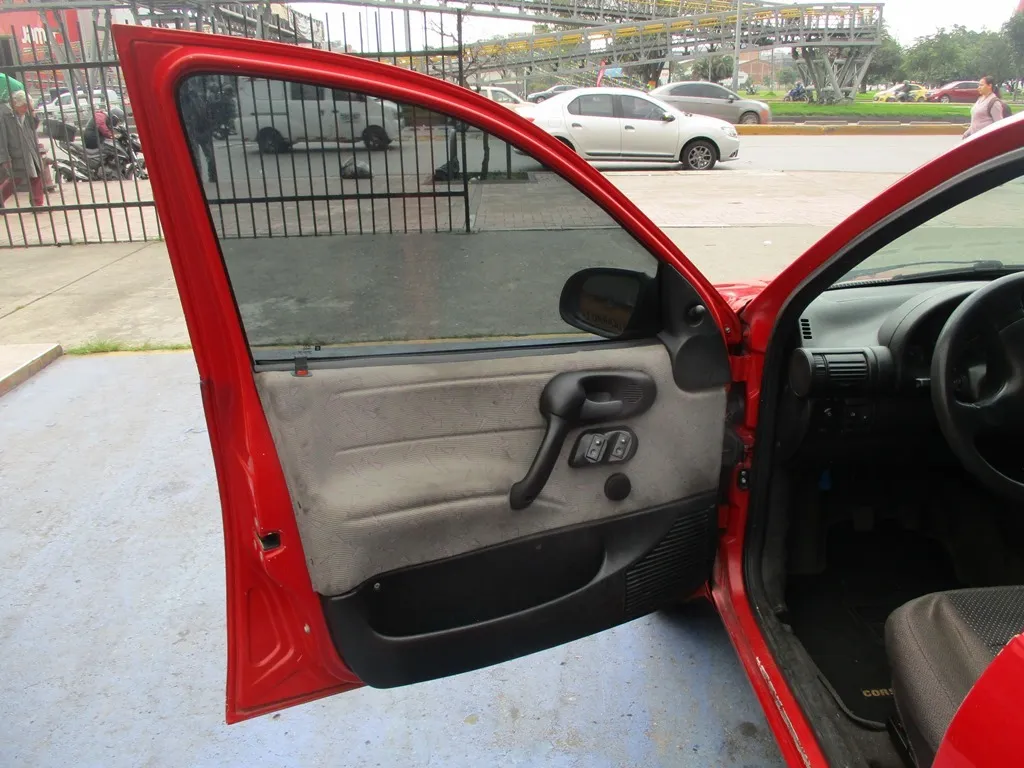 Chevrolet Corsa Wind 1400cc Mt 2006 Rojo