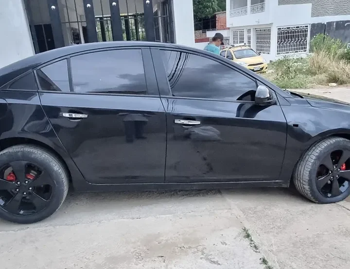 Chevrolet Cruze 1.8 Lt 2012 negro2