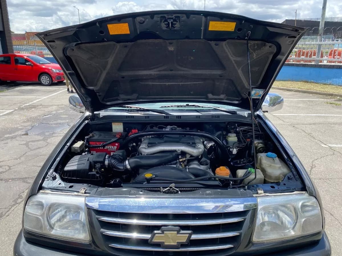 Chevrolet Grand Vitara 2.7 Xl7 Gris Año 2004