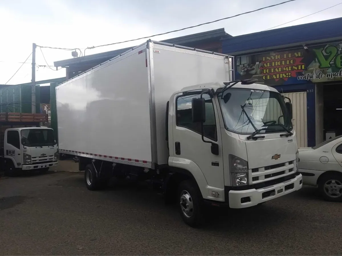 Chevrolet Isuzu 2025 Blanco Girón