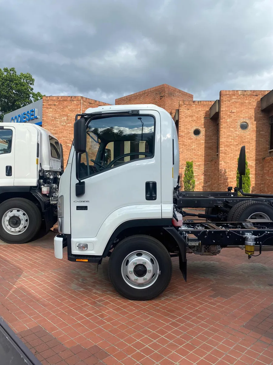 Chevrolet Isuzu 2025 Blanco Girón