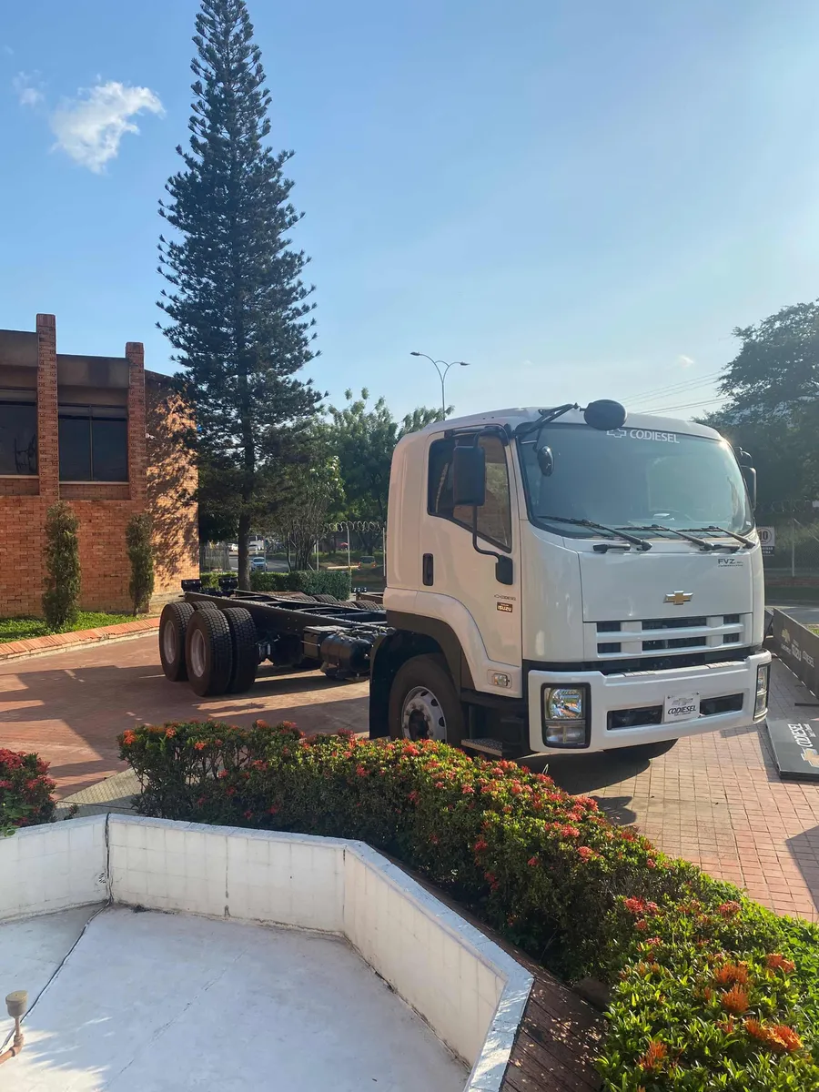 Chevrolet Isuzu 2025 Blanco Girón