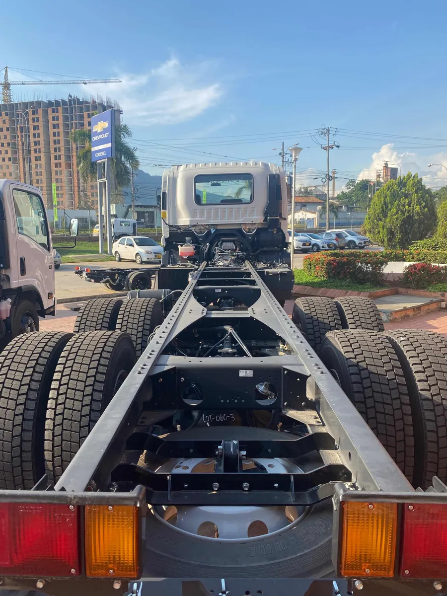 Chevrolet Isuzu 2025 Blanco Girón