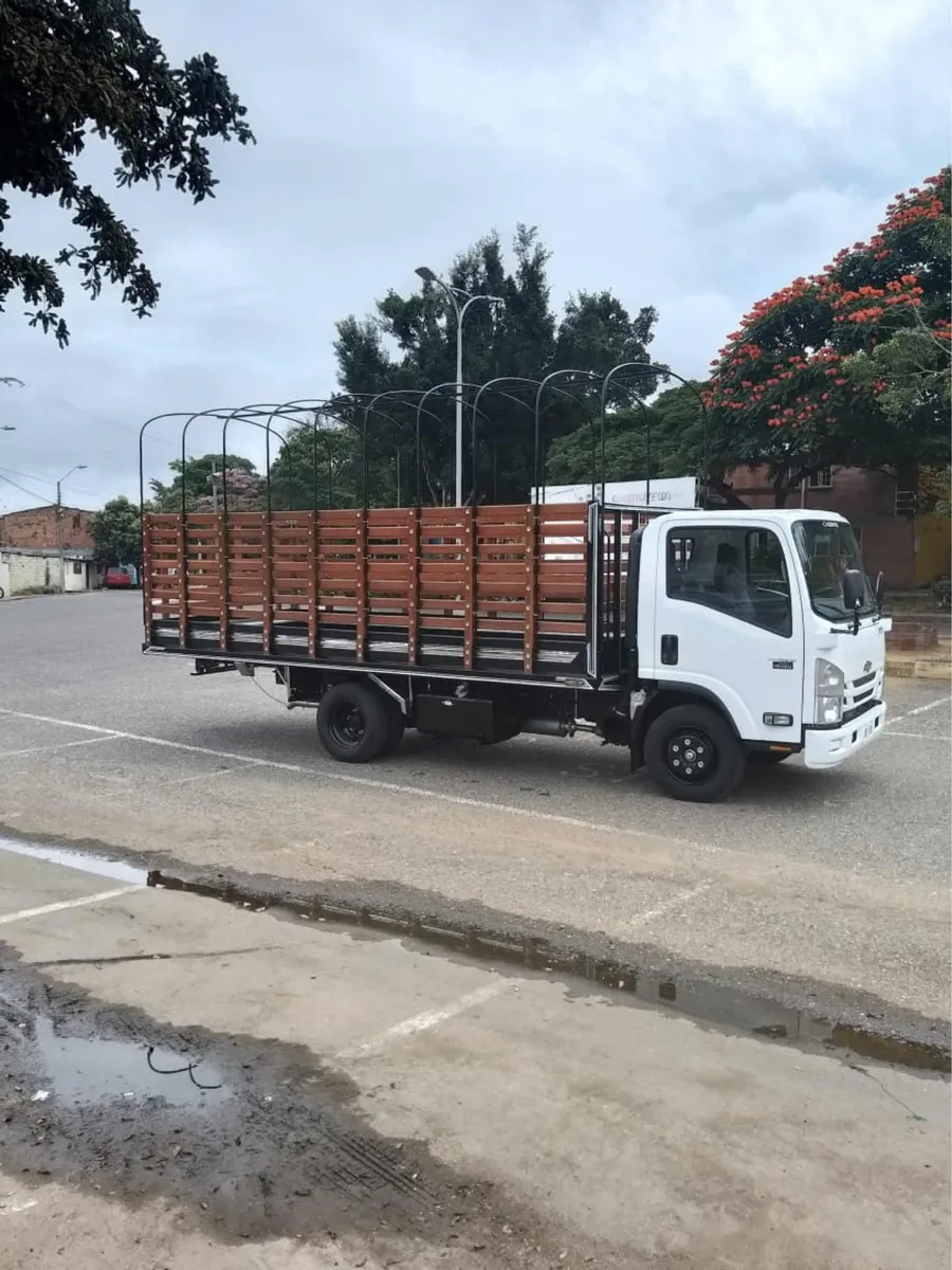 Chevrolet Isuzu 2025 Blanco Girón