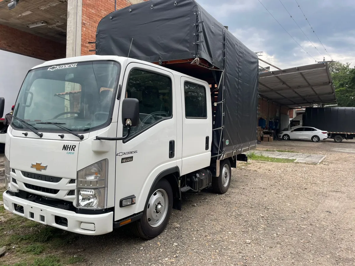 Chevrolet Isuzu 2026 Blanco Girón