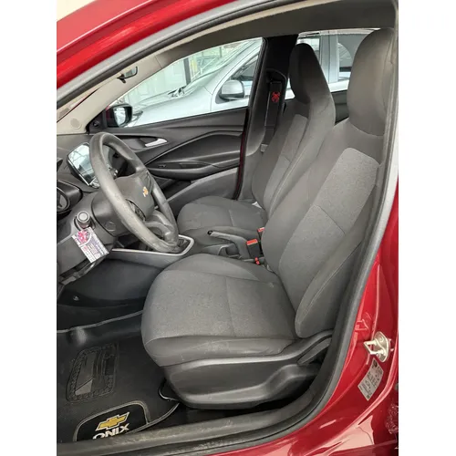 Chevrolet Onix 2021 Rojo Bogotá
