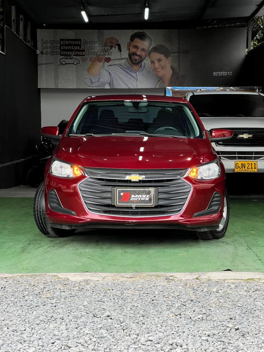 Chevrolet Onix LT 2023 Rojo Dosquebradas